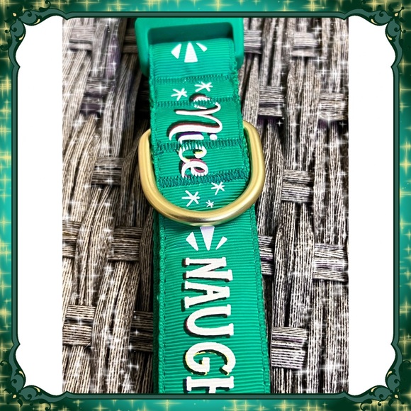 XL Petsmart Winter Green Holiday Dog Collar Naughty or Nice Santa Gold Christmas - Picture 5 of 7